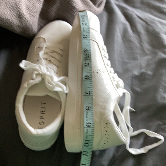 NWT/box. Esprit sneakers - Picture 10 of 10